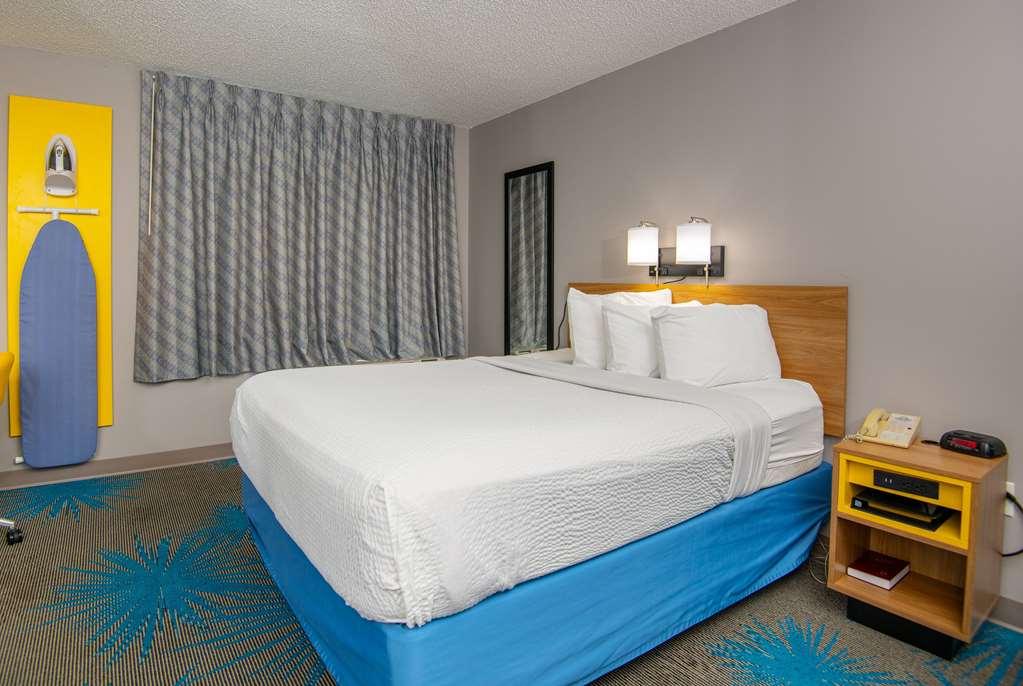 Days Inn By Wyndham Coeur D'Alene Δωμάτιο φωτογραφία