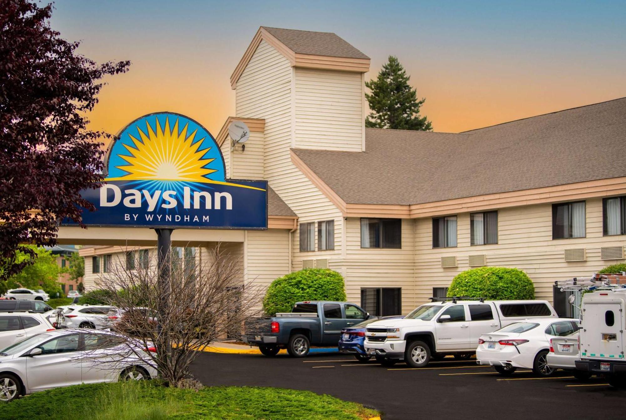 Days Inn By Wyndham Coeur D'Alene Εξωτερικό φωτογραφία